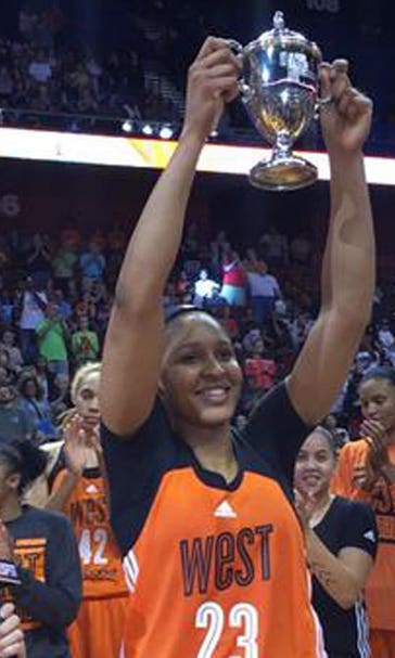 Lynx's Maya Moore scores WNBA All-Star-record 30 points in win for West